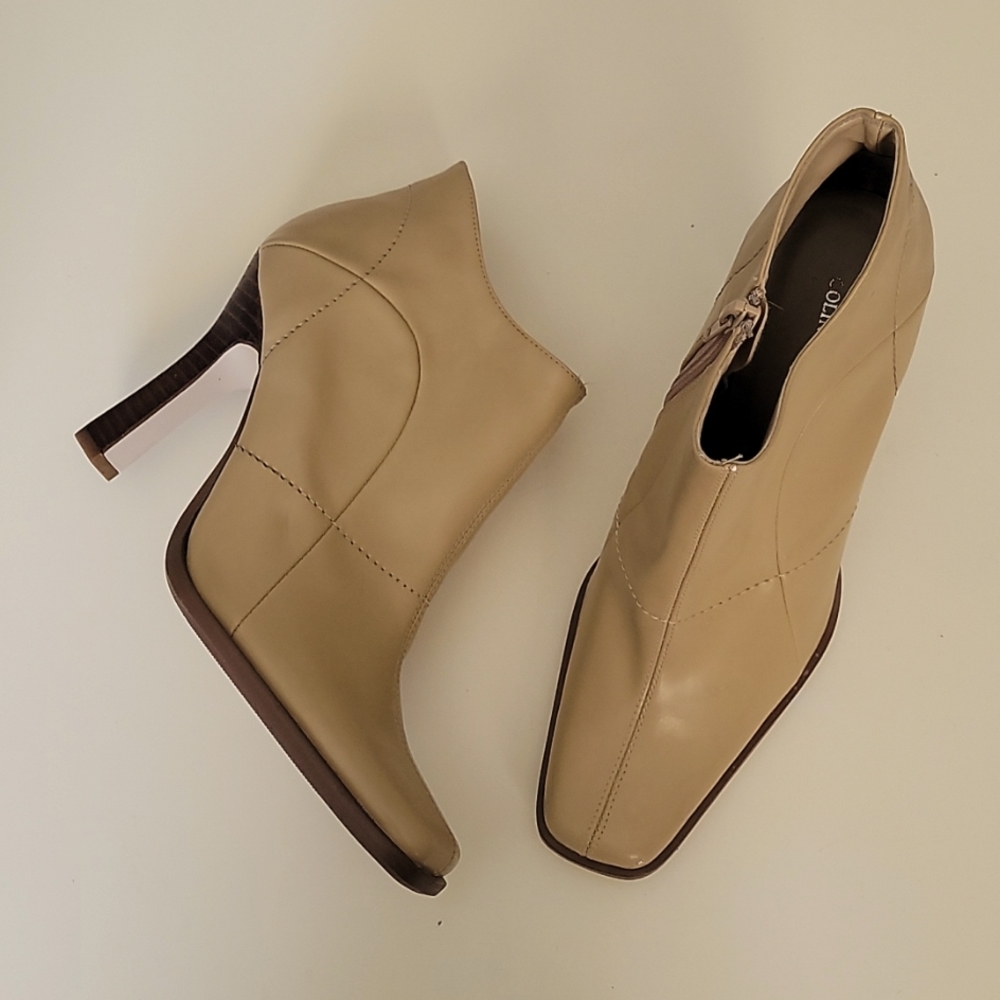 New Colin Stuart Booties